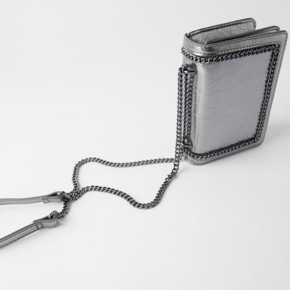 Zara silver mini crossbody w/ chain detail - Picture 2 of 4